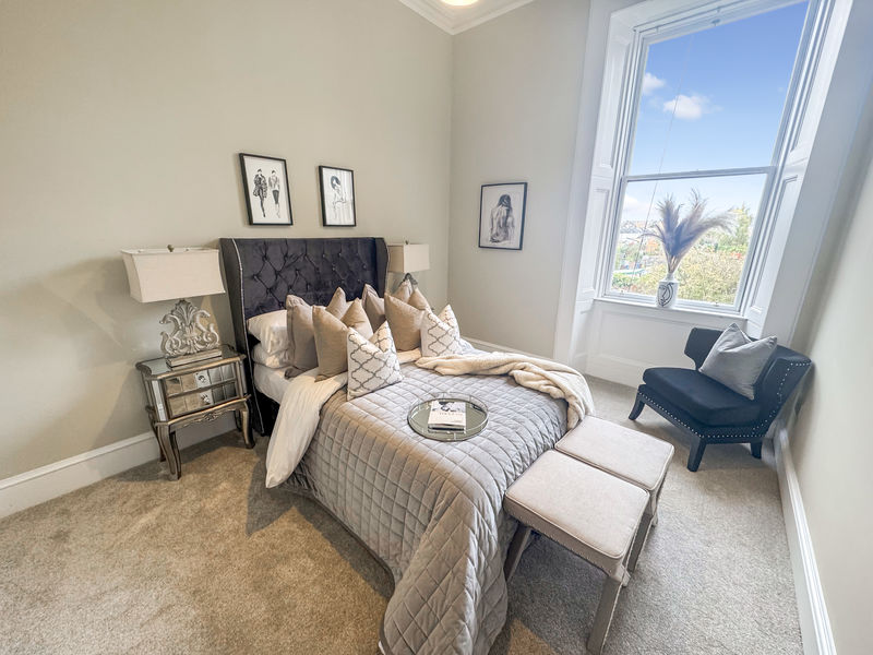 Pollokshaws Road Strathbungo